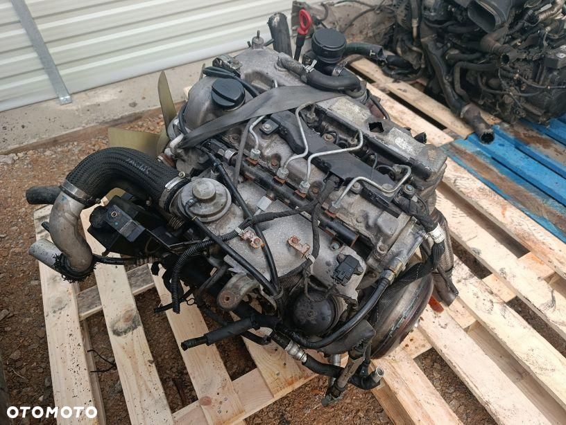 SILNIK KOMPLETNY SSANG YONG KYRON D20D-050 - 2