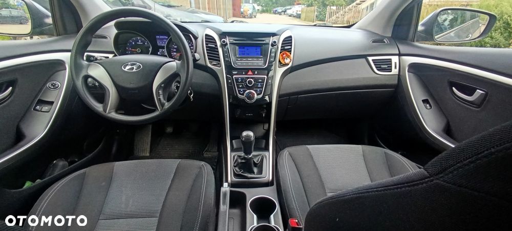 Hyundai i30 1.4 CRDi Advantage - 5