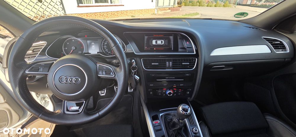 Audi A4 Limousine 2.0 TDI - 13