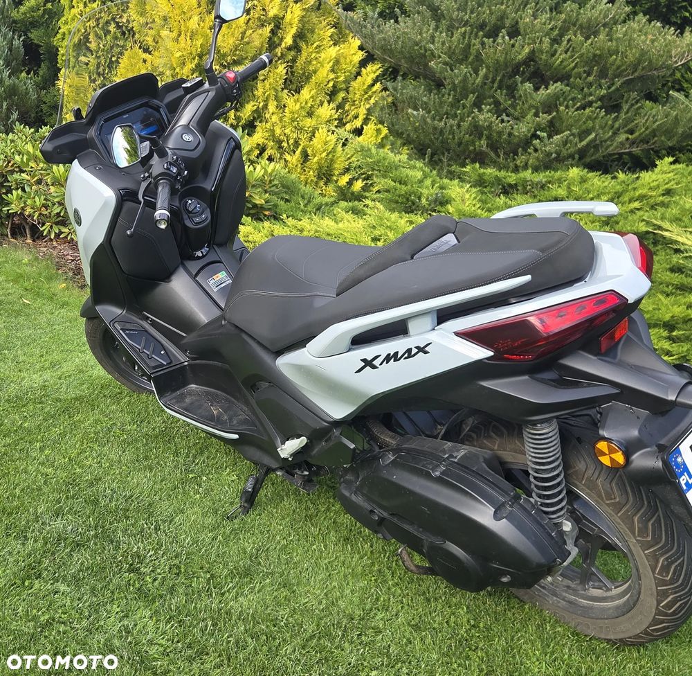 Yamaha X-max - 9