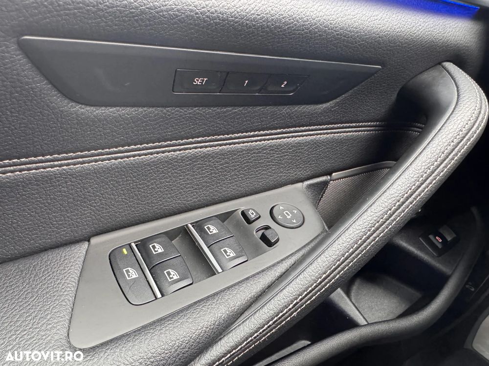 BMW Seria 5 520d Aut. M Sport Edition - 30