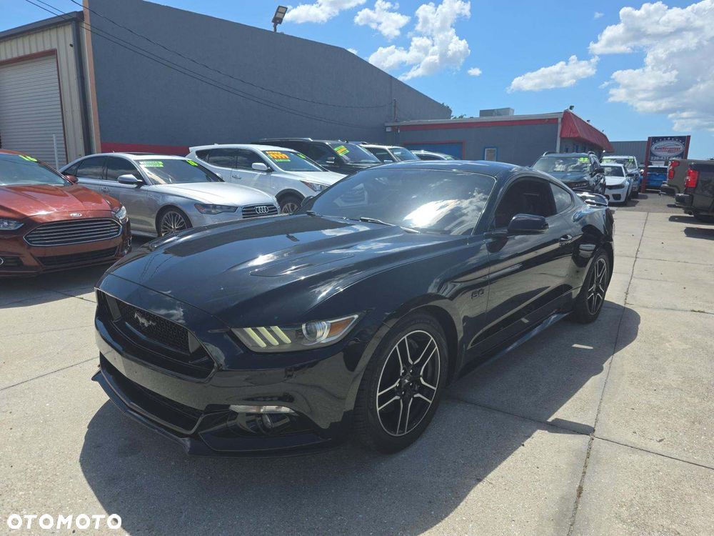 Ford Mustang 5.0 V8 GT - 1