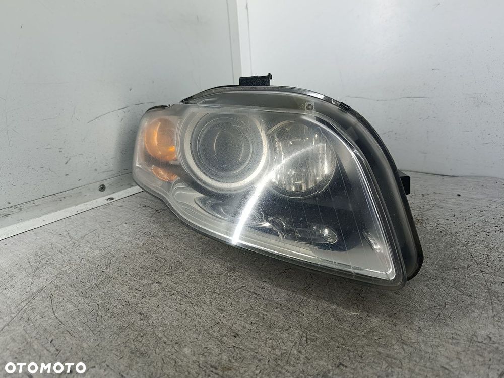 LAMPA PRZÓD PRAWA XENON AUDI A4 B7 8E0941004AM   0301219272 AL - 8