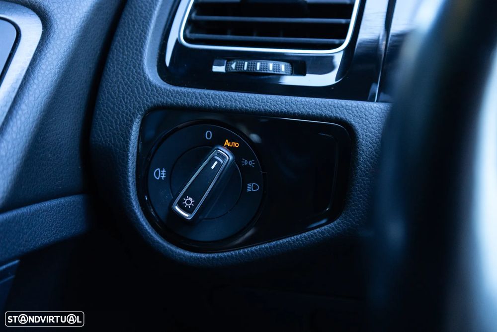VW Golf 2.0 TSI GTI DSG - 27