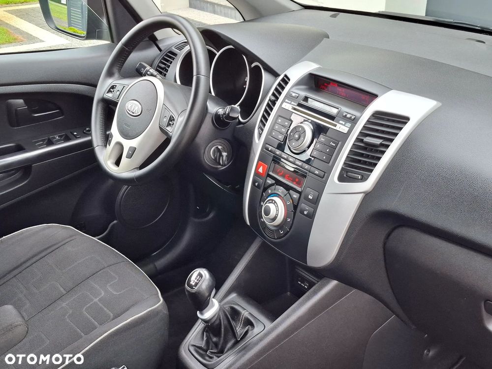 Kia Venga 1.4 CVVT Business Line - 28