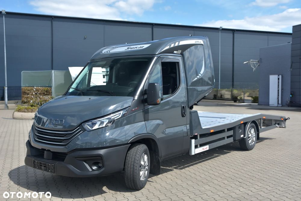 Iveco Daily 35S18H autolaweta z kabina sypalną 3,5t na haku POLMAR - 3