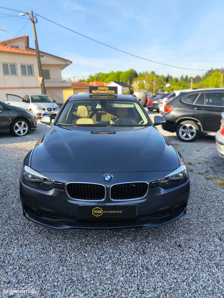 BMW 320 d Line Luxury Auto - 2