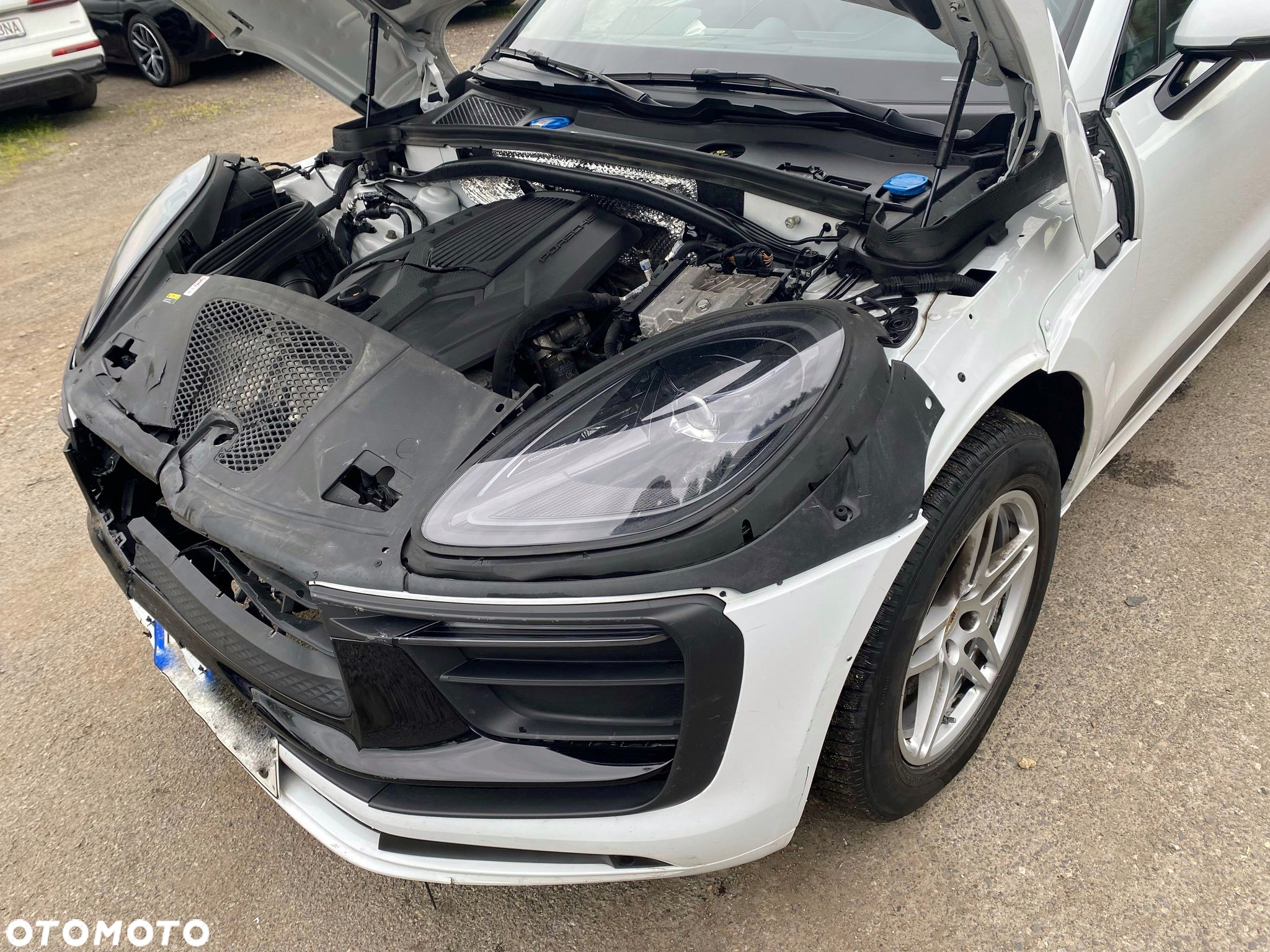 Porsche Macan T - 5