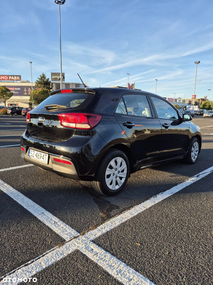 Kia Rio 1.2 Edition 7 - 9