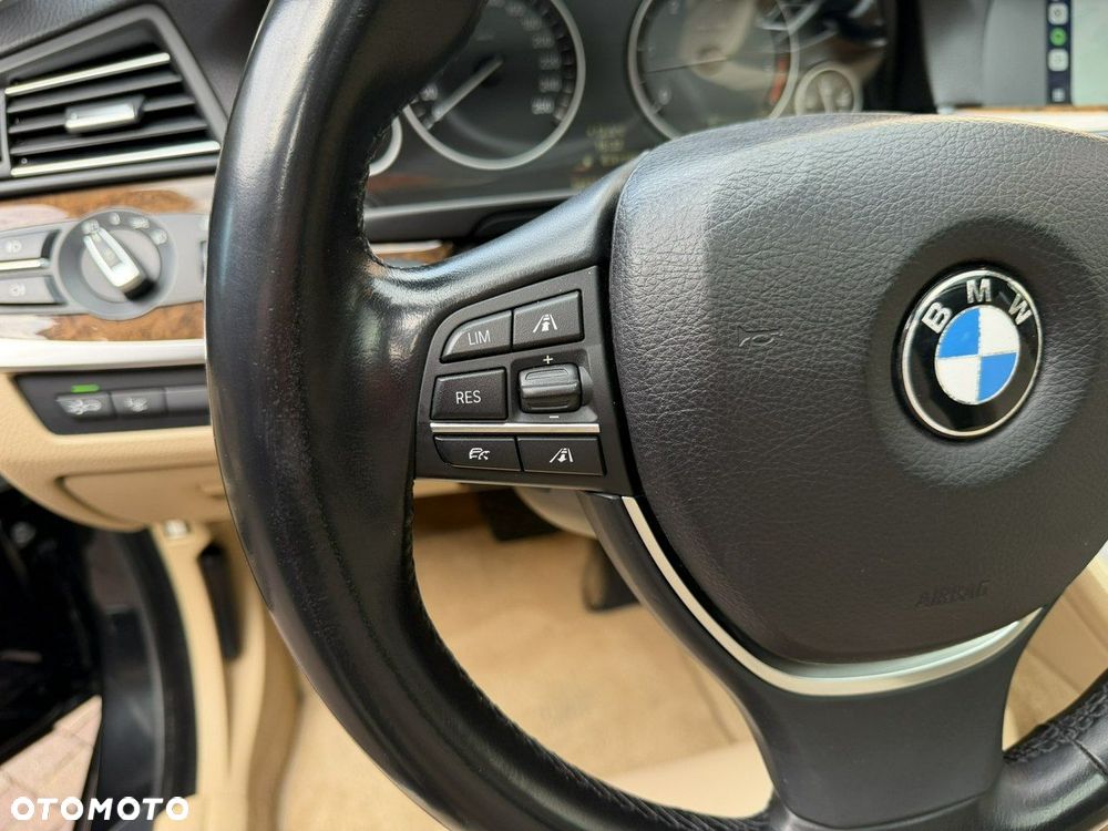BMW Seria 5 530d - 15
