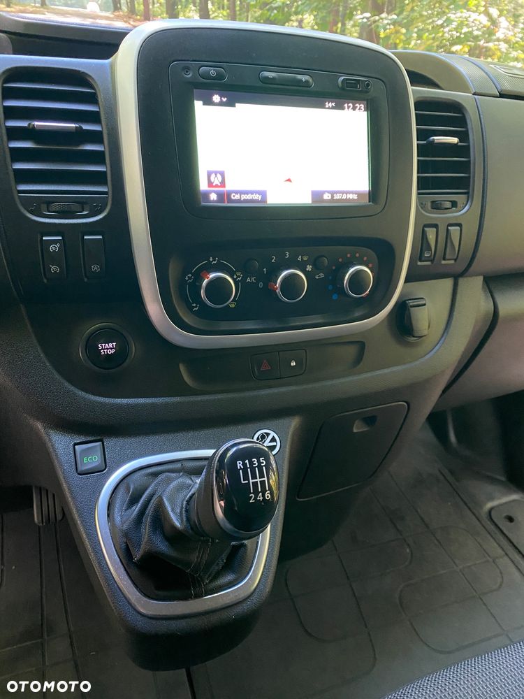 Renault Trafic - 23