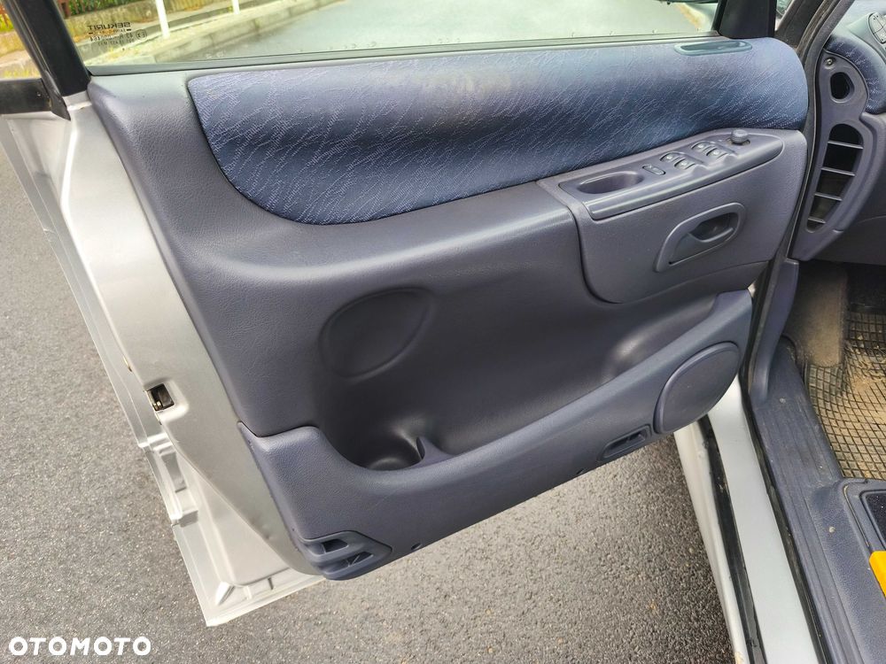Renault Grand Espace - 3