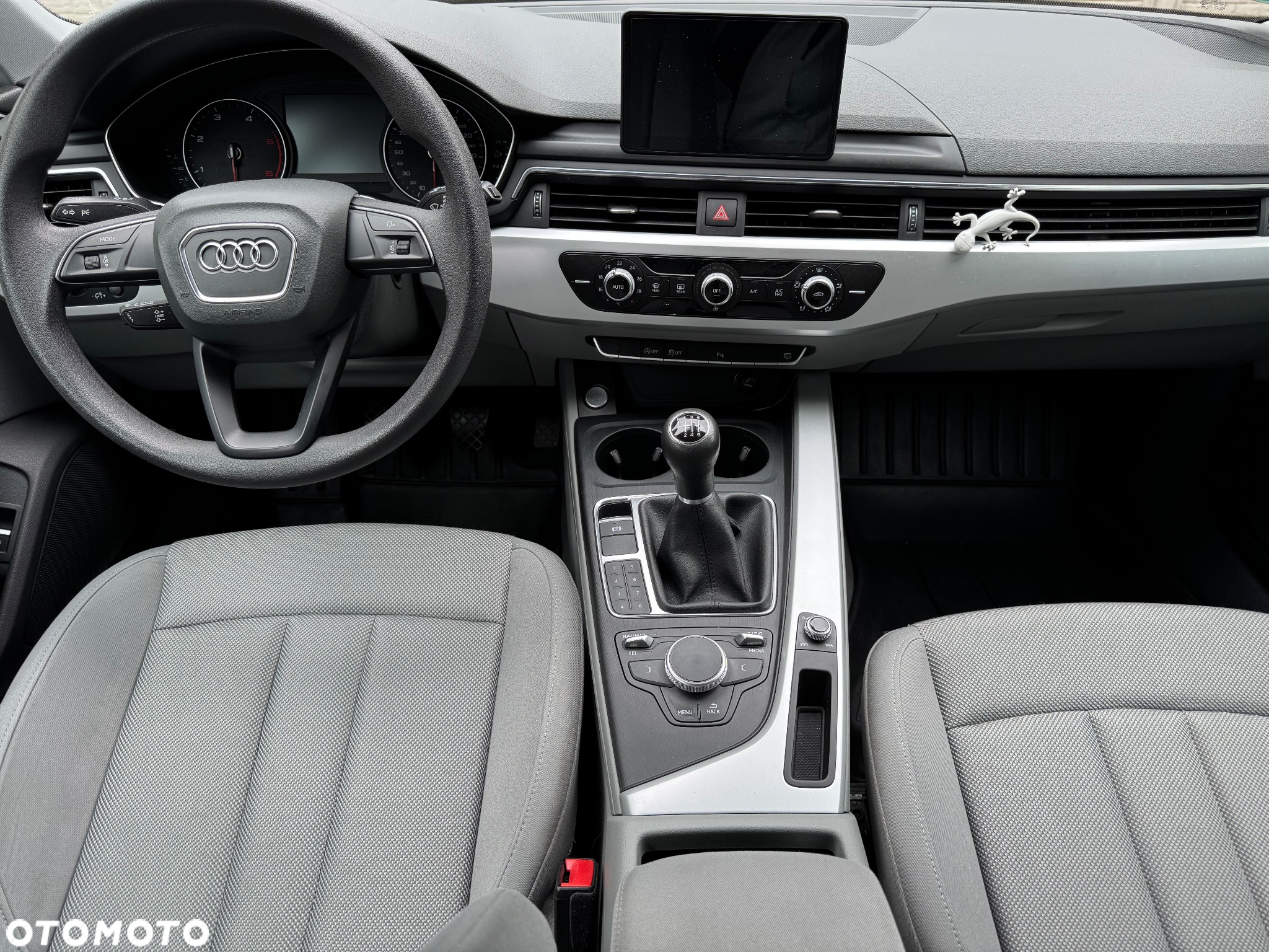 Audi A4 2.0 TDI - 9
