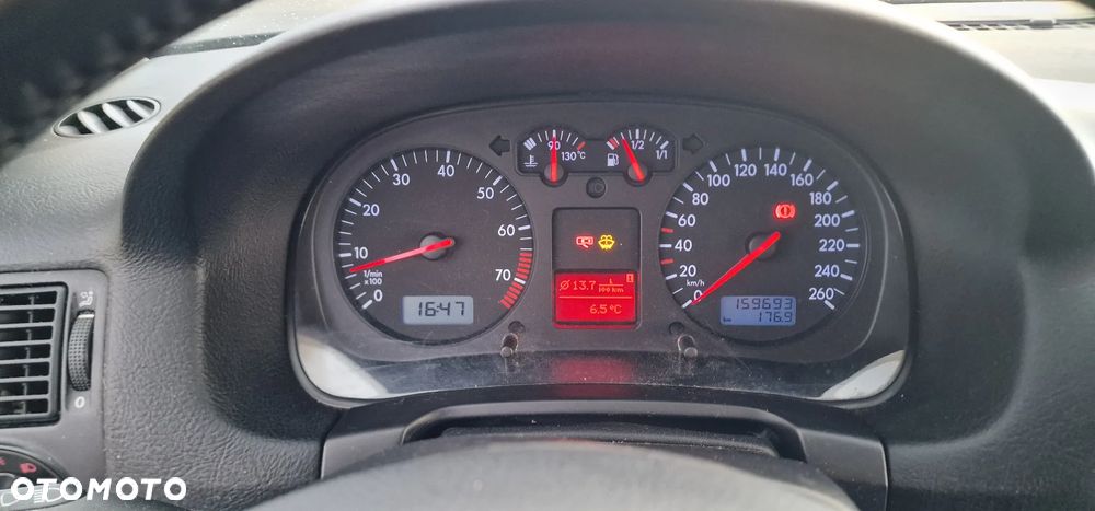 Volkswagen Golf IV 2.3 V5 GTI - 13