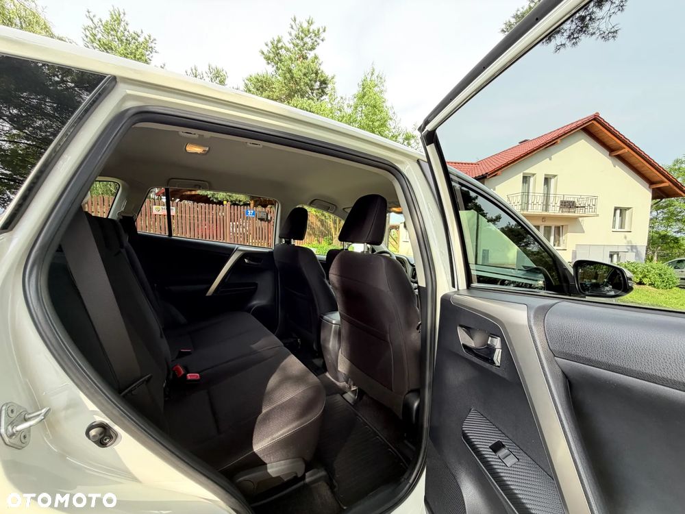 Toyota RAV4 2.0 Premium EU6 - 30