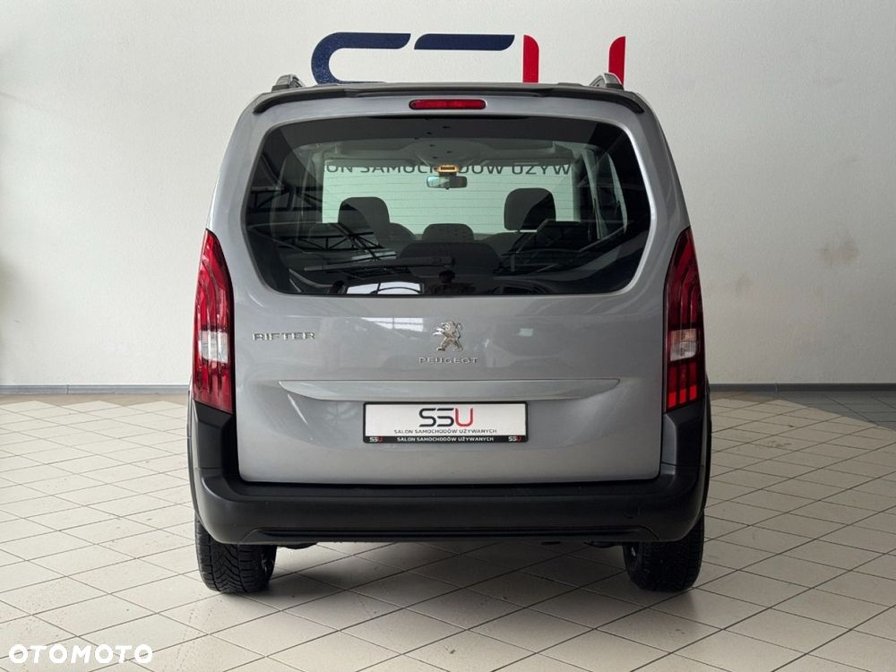 Peugeot Rifter - 14