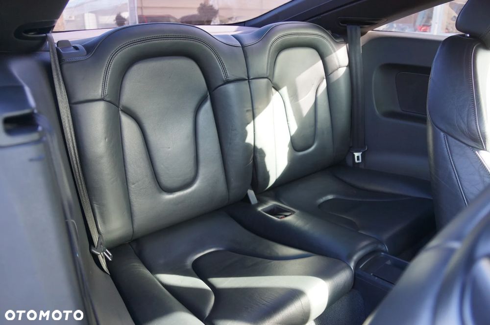 Audi TT Coupé 3.2 quattro - 24