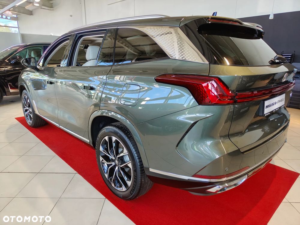 MG S9 - 8