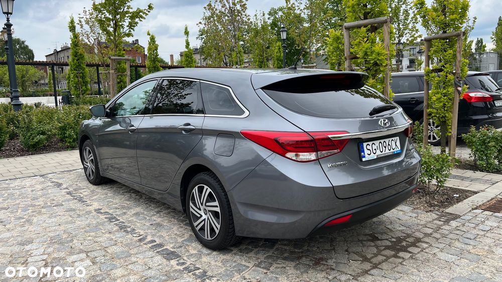Hyundai i40 1.7 CRDi Comfort - 2
