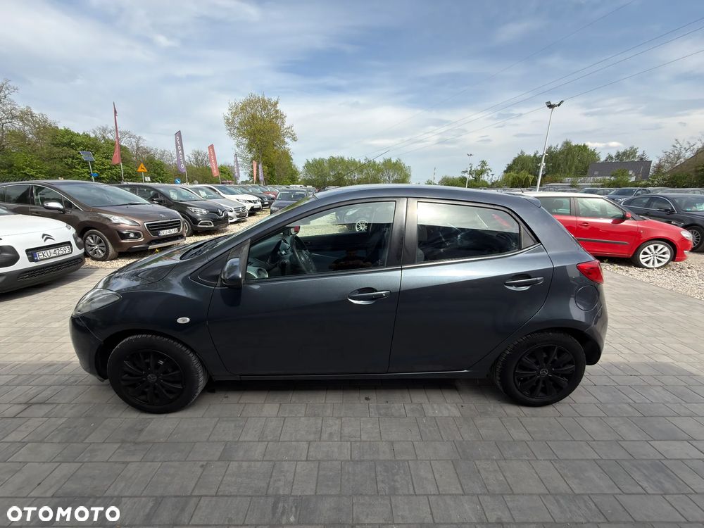 Mazda 2 - 12