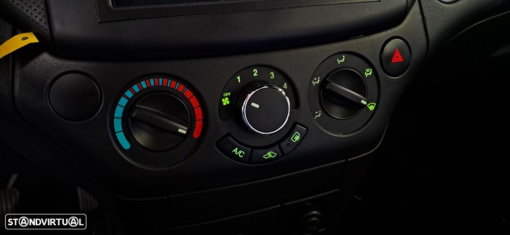 Chevrolet Aveo 1.2 LS - 7