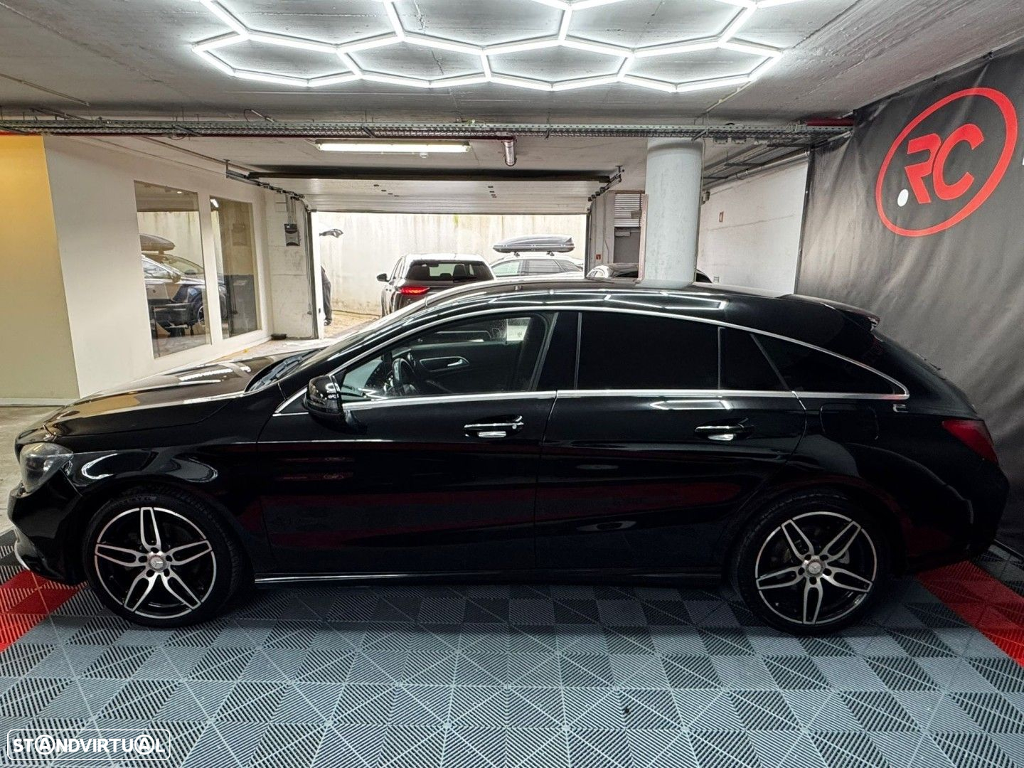 Mercedes-Benz CLA 200 d Shooting Brake Urban Aut. - 5