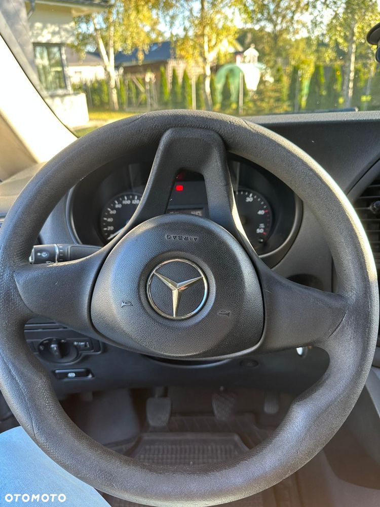 Mercedes-Benz Vito - 9