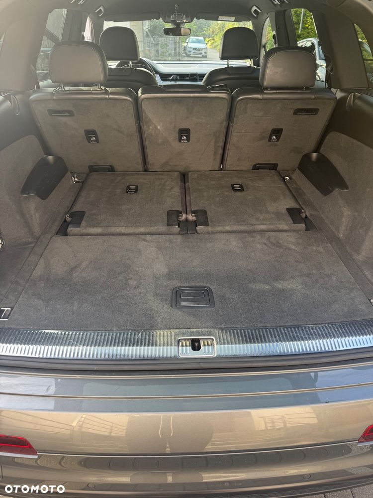 Audi Q7 - 5