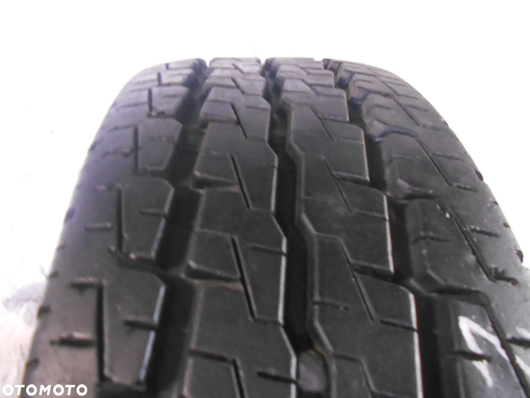 OPONA POJEDYNKA 205/65R16C TOYO H08 DOT 4609 10MM - 2