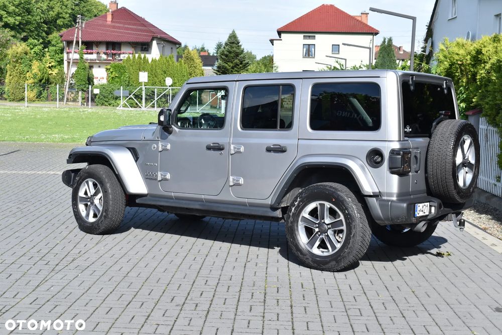 Jeep Wrangler 3.6 Unlim Sahara - 13
