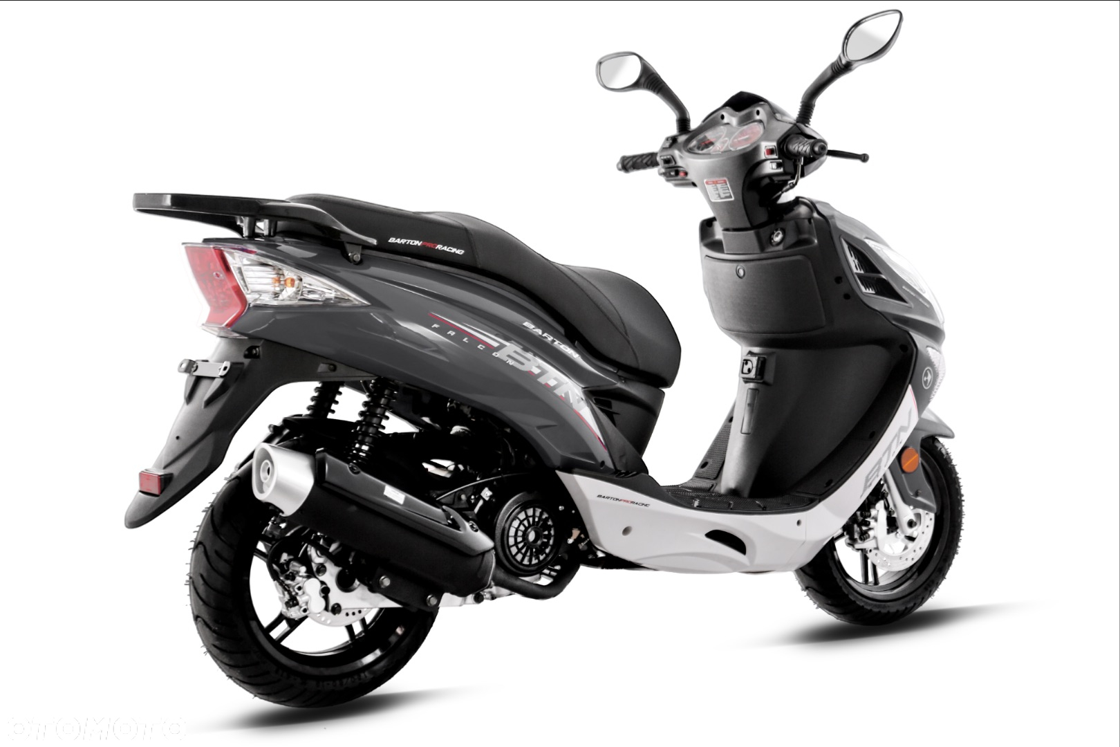 Barton Falcon - 17