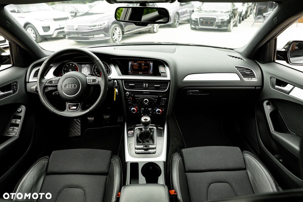 Audi A4 Avant 1.8 TFSI S line Sportpaket - 28