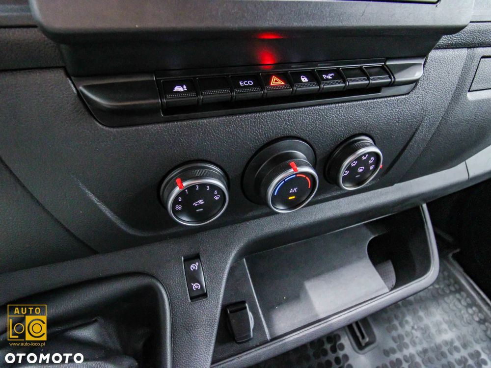 Renault MASTER BRYGADÓWKA 7 OSÓB - 17