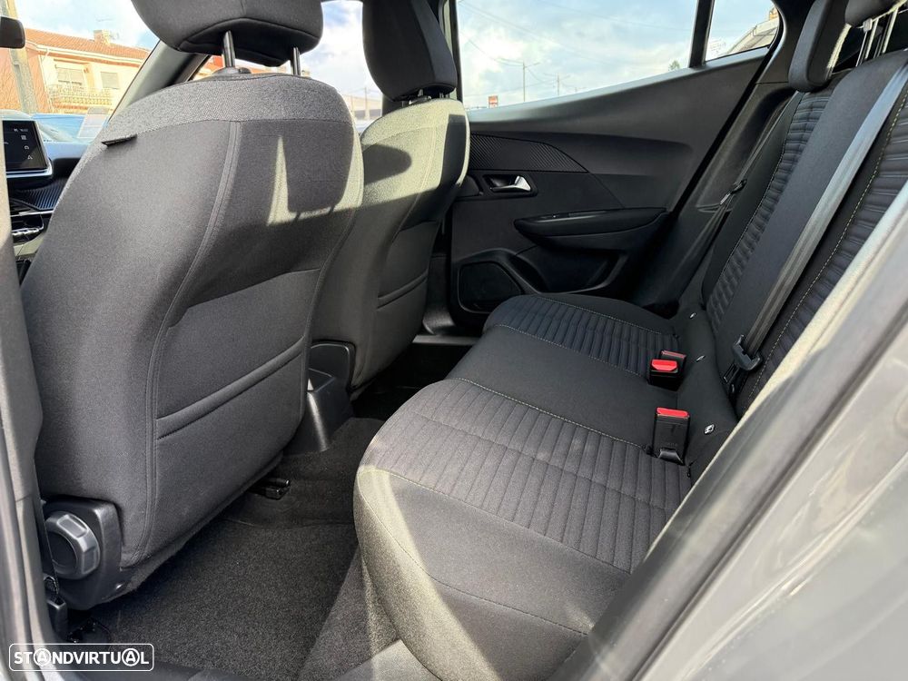 Peugeot 2008 1.2 PureTech Style - 10