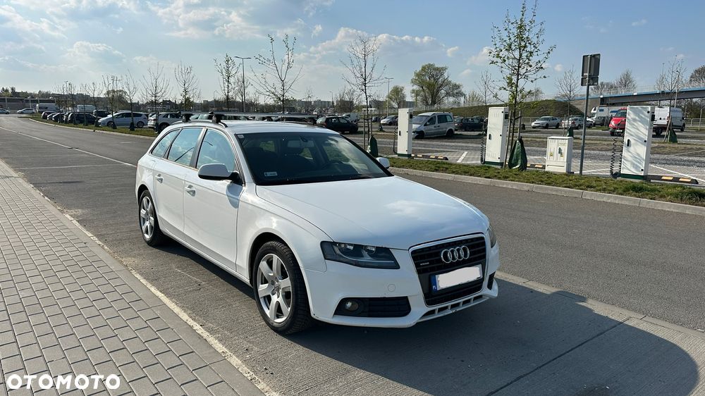 Audi A4 Avant 2.0 TDI DPF quattro - 1