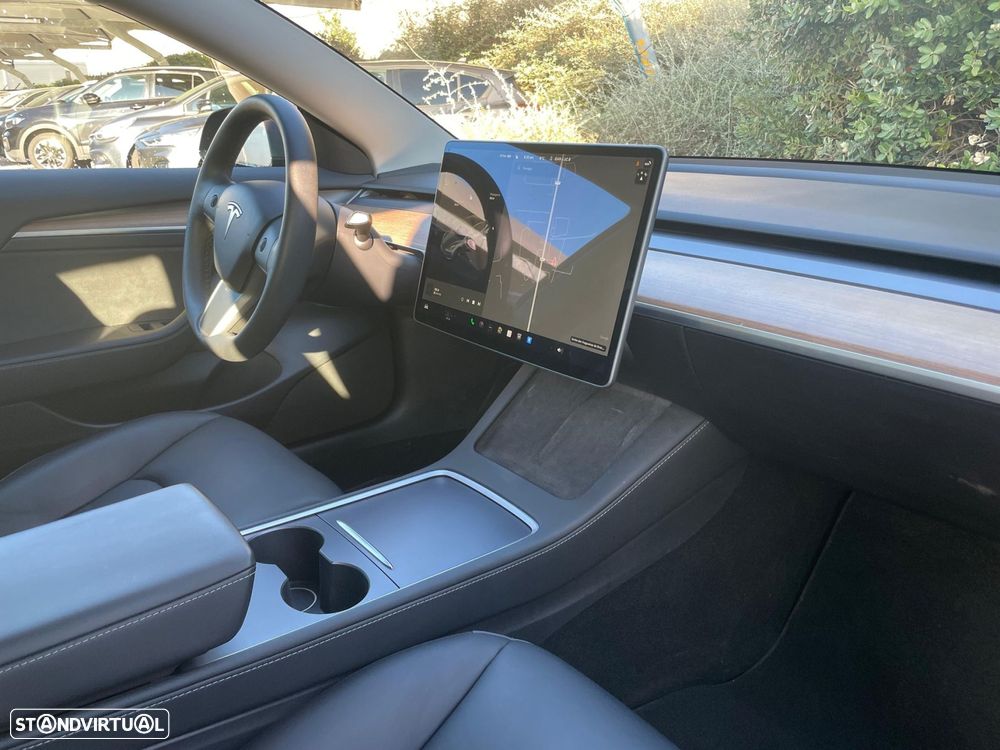 Tesla Model 3 Standard RWD Plus - 14