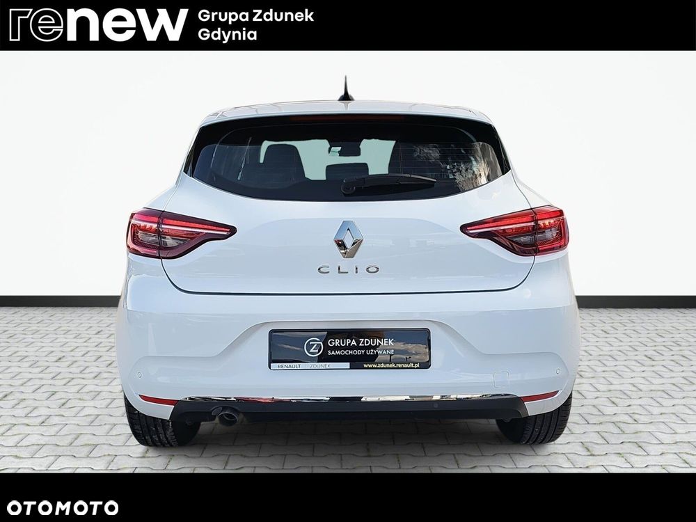 Renault Clio - 7