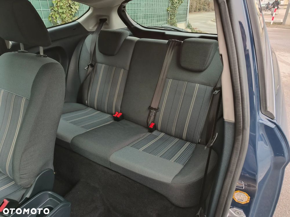 Ford Fiesta 1.25 Trend Edition - 12