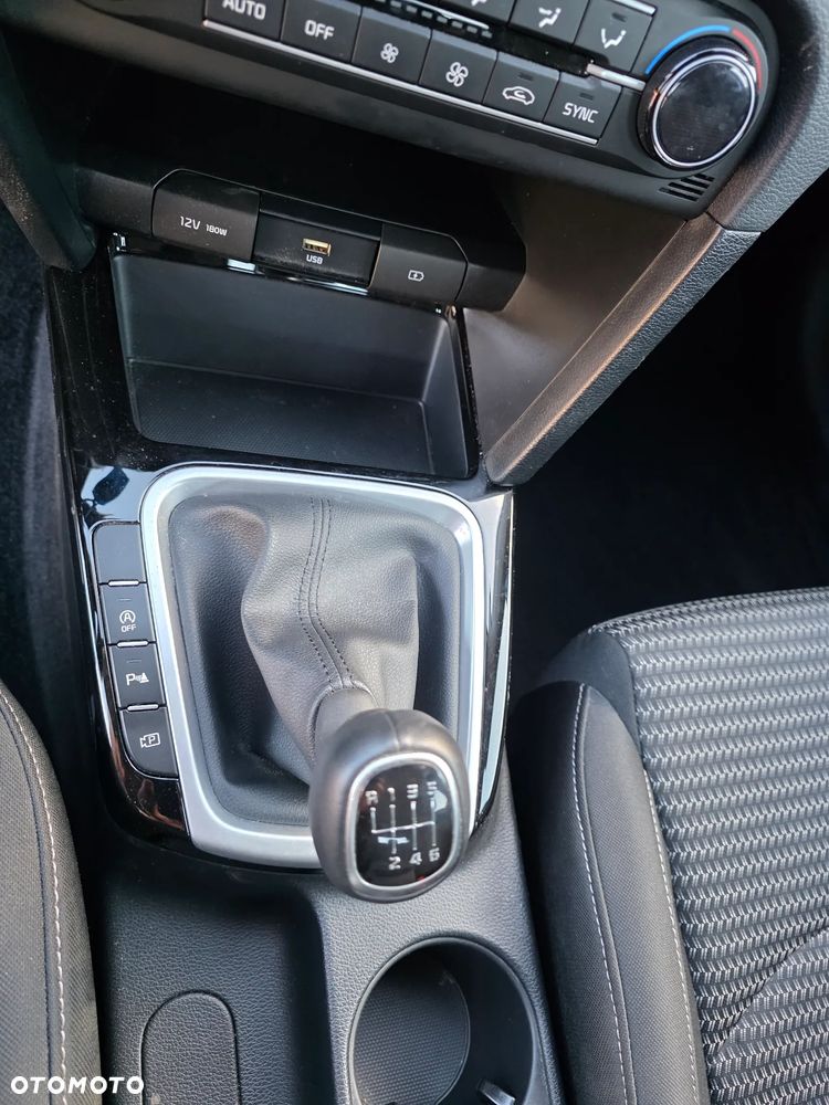 Kia Ceed 1.5 T-GDI OPF Platinum - 19