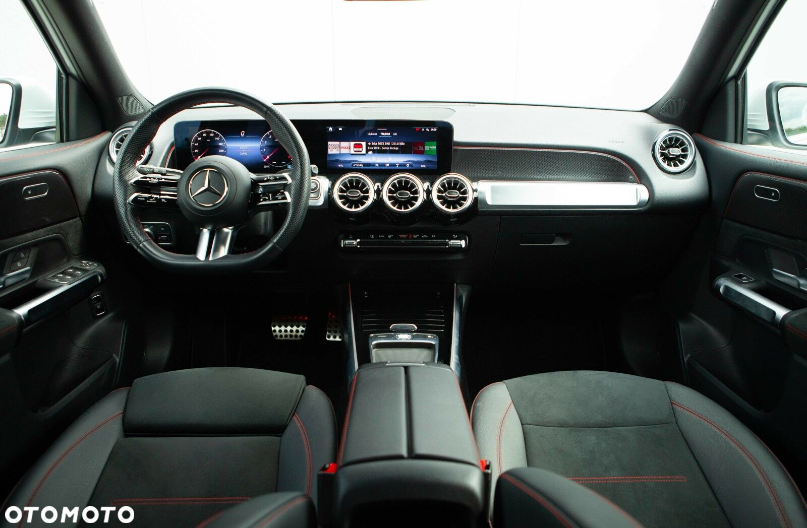 Mercedes-Benz GLB 200 AMG Line 7G-DCT - 22