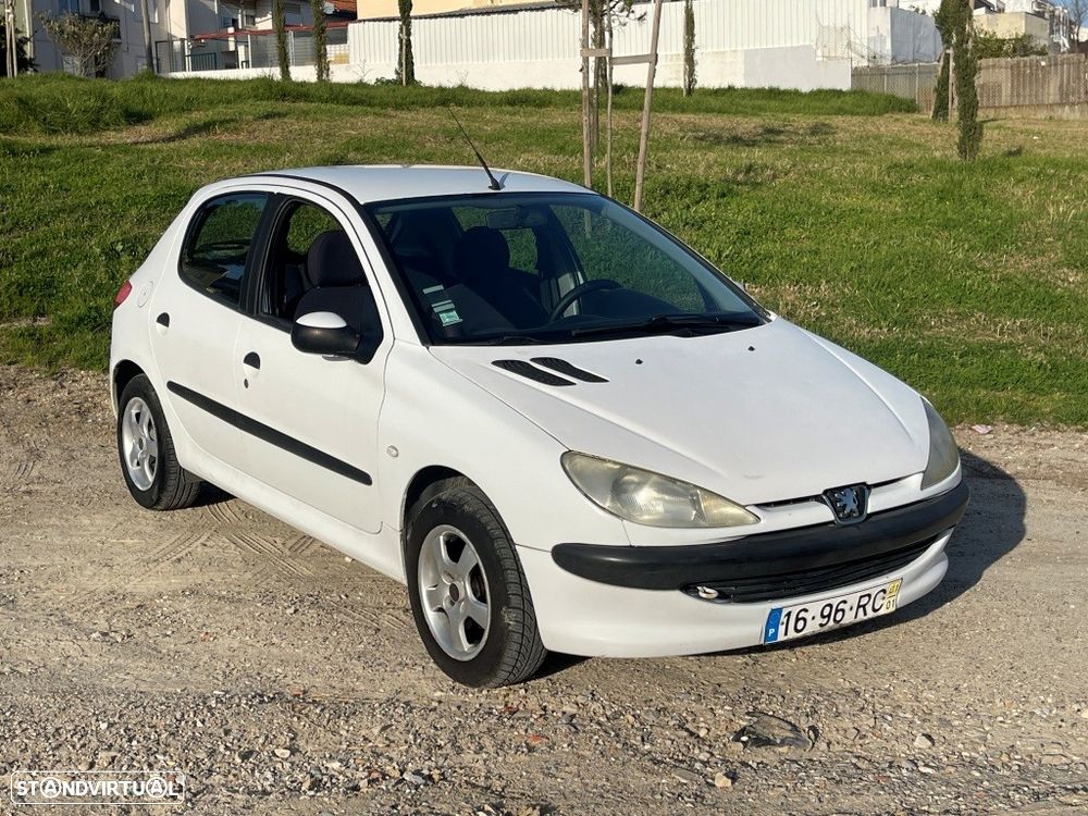 Peugeot 206 1.1 Color Line - 1