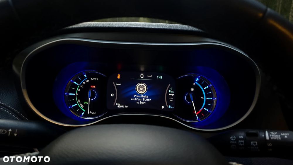 Chrysler Pacifica - 27