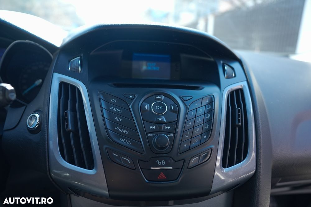 Ford Focus 2.0 TDCI DPF Titanium - 10