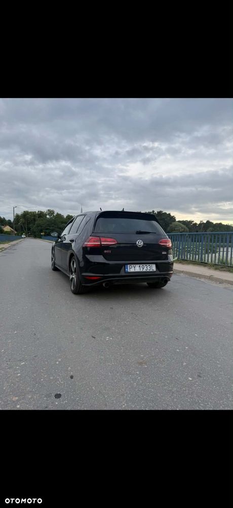 Volkswagen Golf 2015 photo 2