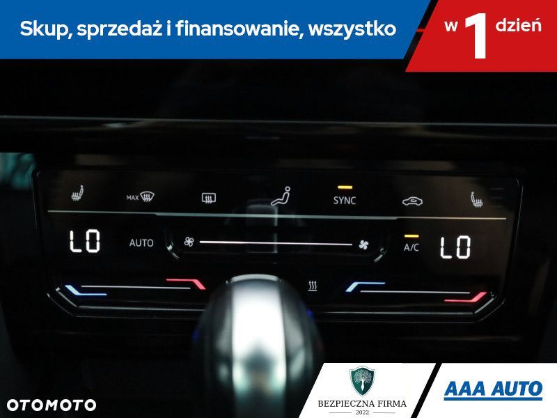Volkswagen Passat Variant - 18
