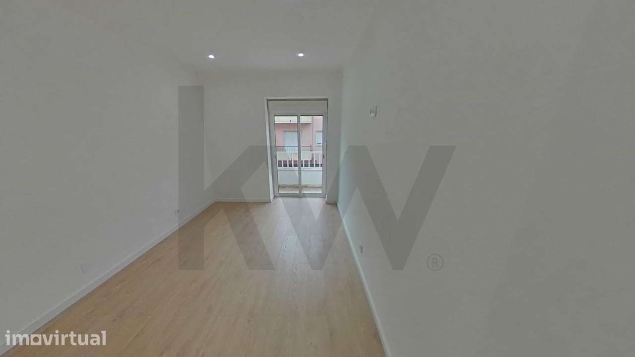 Oportunidade Imperdível - Apartamento T3 Amadora Águas Livres - Grande imagem: 3/21