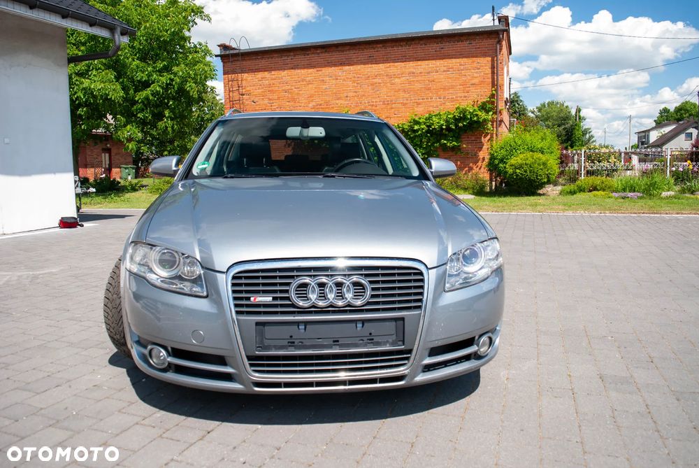 Audi A4 Avant 2.0 TDI DPF quattro - 2