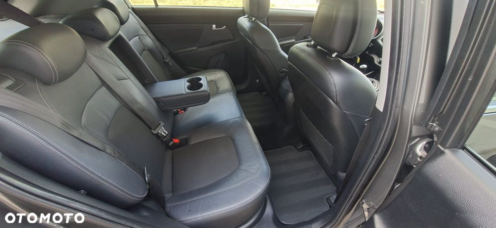 Kia Sportage 2.0 CVVT 2WD Attract - 21