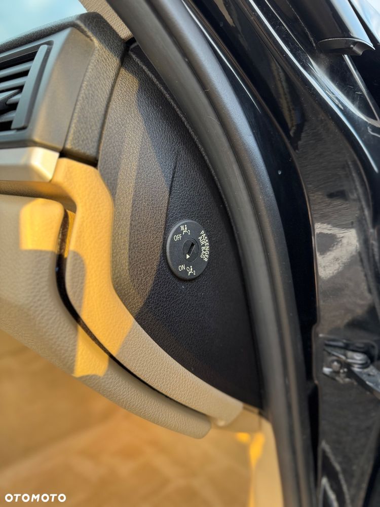 BMW Seria 3 320d - 16