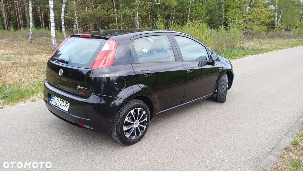 Fiat Grande Punto - 7